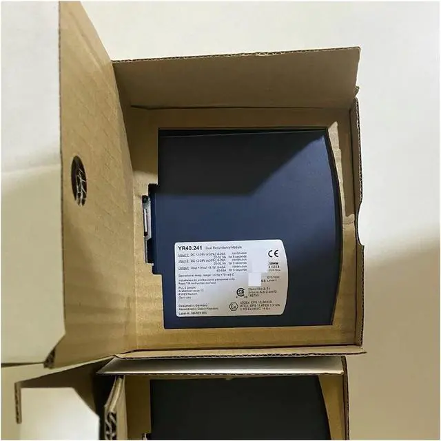 Alt view image 4 of 4 - Redundancy Module YR40.241 DC Output 12-28 Vdc Input DC 12 V - 28 V (± 30%)