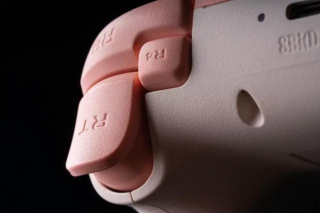 Alt view image 2 of 7 - 8BitDo Ultimate 2C Wireless Controller for Windows PC and Android, with 1000 Hz Polling Rate, Hall Effect Joysticks and Triggers, and Remappable L4/R4 Bumpers (Peach)