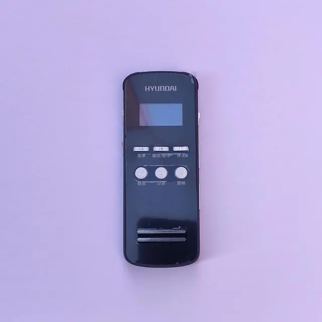 Alt view image 2 of 7 - Hyundai it 2068 Long Time HD PCM Digital Voice Recorder Audio Dictaphone Voice-activated External Microphone Recording MP3 2 in 1 8GB