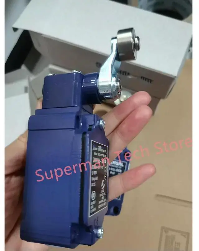 Alt view image 3 of 3 - Z4VH335-11Z-RVA Travel limit Switch