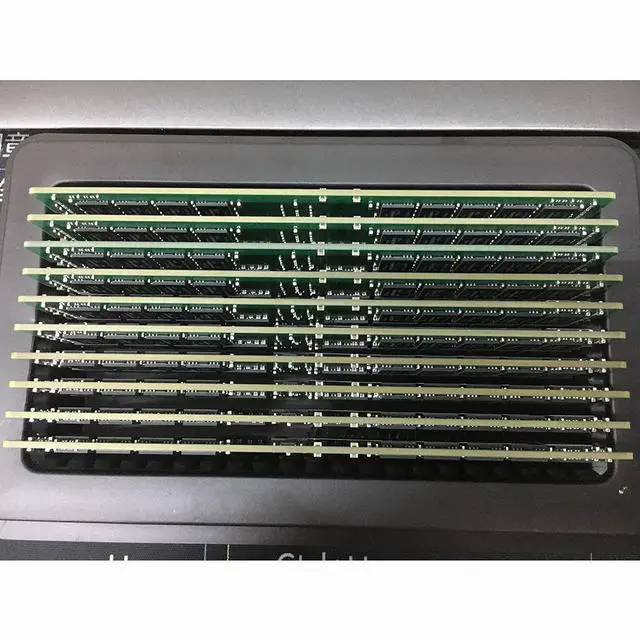 Alt view image 2 of 3 - P00922-B21 P03050-091 P06188-001 16GB DDR4 2933MHz 2RX8 PC4-2933Y RAM For Server Memory