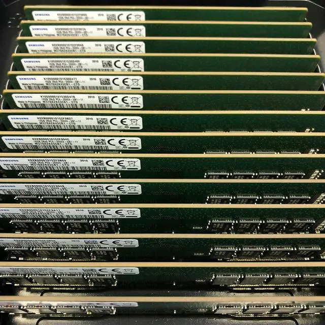 Alt view image 2 of 3 - RAM 64GB DDR4 2133MHz ECC LRDIMM 4DRX4 PC4-2133P For M386A8K408M1-CPB0Q Server Memory