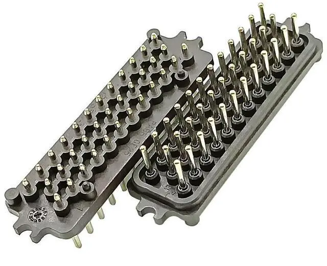 Alt view image 3 of 3 - 1103599-1 35 Pin Wire To Board Connector