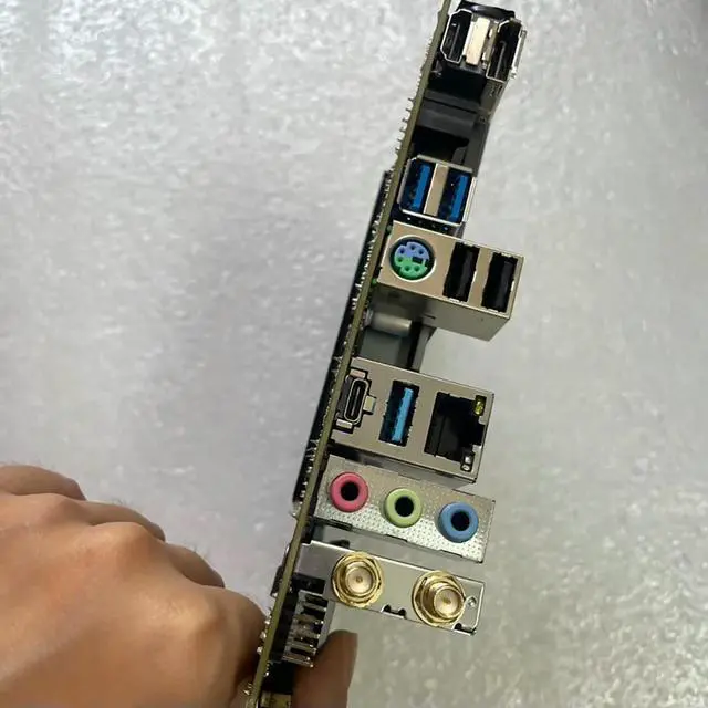 Alt view image 3 of 3 - B550M-ITX/AC For Motherboard LGA1200 DDR4 Mini-ITX DDR4 M.2 10th and 11th generations