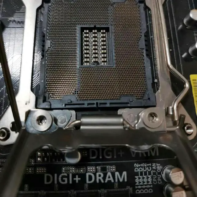 Alt view image 3 of 3 - DDR3 ATX P9X79 WS For As-us Motherboard LGA2011 V1V2 6XPCI-EX16 PCI-E 3.0