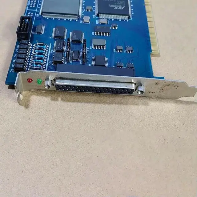 Alt view image 2 of 4 - EP1C60240C8N pci9052g Marking card