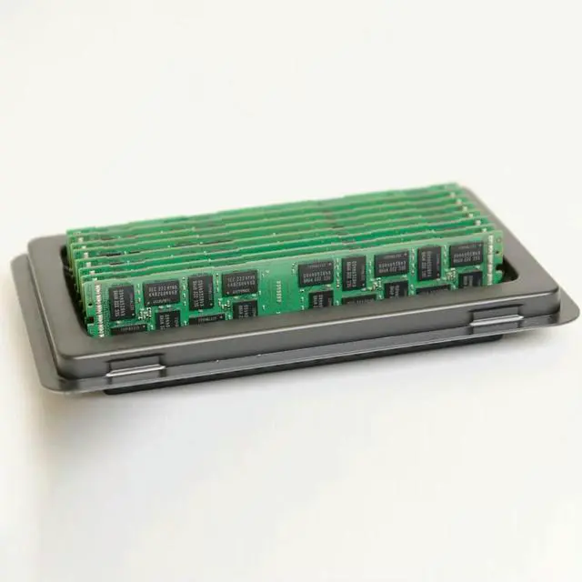 Alt view image 2 of 4 - 1pcs M393B2G70DB0-YH9 16GB 16G For RAM 2RX4 REG Server Memory DDR3L 1333