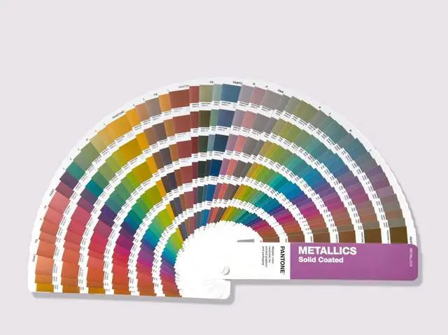 Main image of Pantone GG1507B Metallics Guide - Gloss aqueous and metallic coated reference fan deck in a chromatic colour arrangement