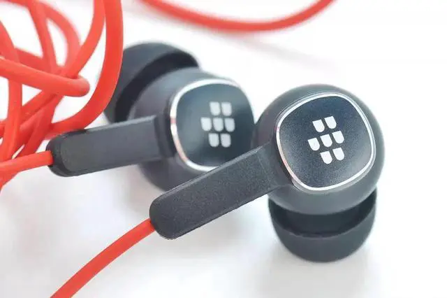 Alt view image 3 of 6 - Original black-berry Classic KEY2 Red Limited Edition 3.5MM in-ear headphones WH70