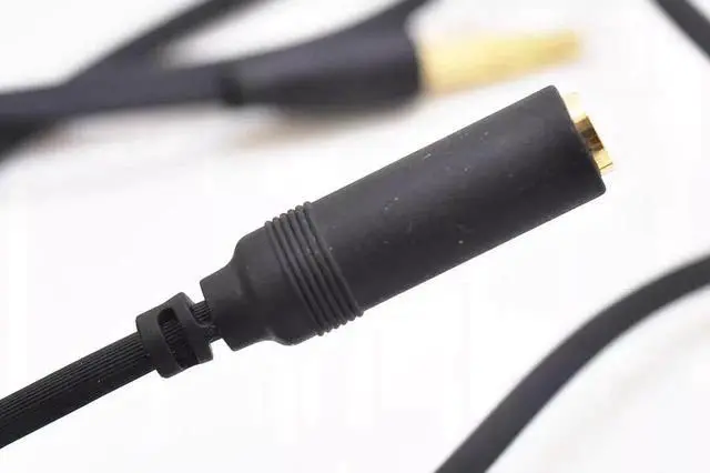 Alt view image 3 of 4 - 1.5M for Ra-zer 3.5mm audio one minute two headphones with microphone to computer audio adapter