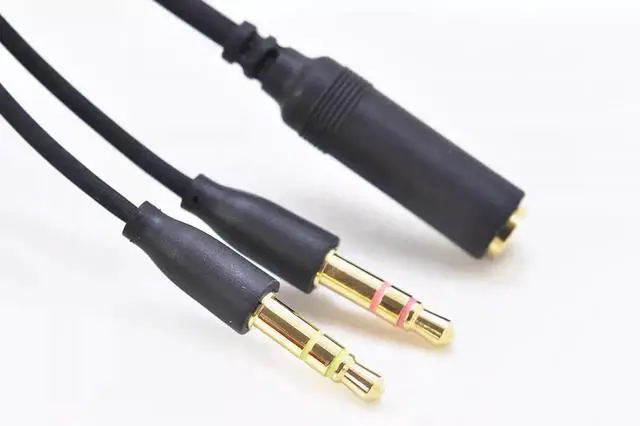 Main image of 1.5M for Ra-zer 3.5mm audio one minute two headphones with microphone to computer audio adapter