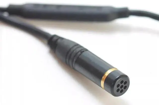 Alt view image 4 of 5 - Maple Flute Saramonic DK3A 3.5mm TRS lock broadcast grade omnidirectional collar microphone