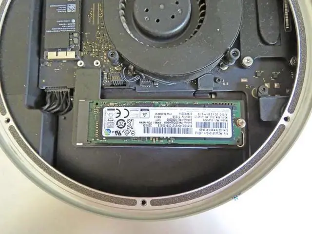 Alt view image 4 of 6 - M key NVMe M2 SSD to For Apply Mac Mini 2014 A1347 MEGEN2 MEGEM2 MEGEQ2 Adapter Raiser PCI express NGFF 760P 600P Riser Card NEW