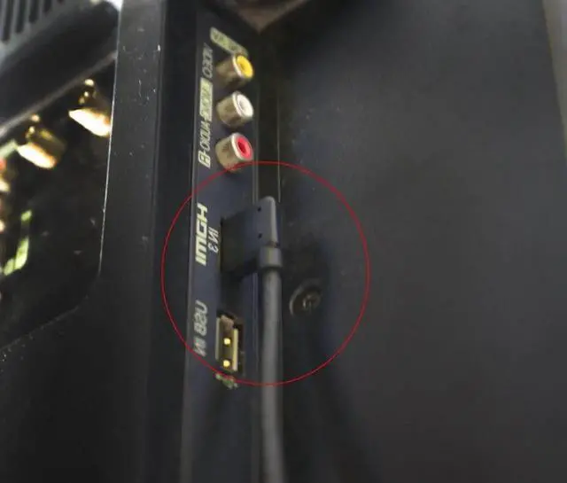 Alt view image 6 of 7 - AOMOPROING Gold Plated High Speed 90 Angle Right HDMI Male to Left HDMI Male Adapter Cable Supports Ethernet, 3D and Audio Return (0.3M RR-LL)