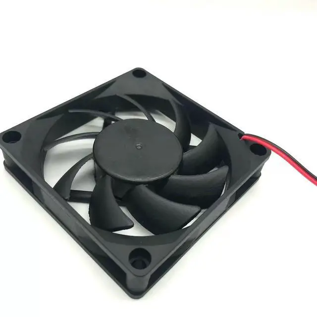 Alt view image 4 of 4 - DESC0715B2U A001 DC 12V 0.7A 7cm 7015/7020 cooling fan
