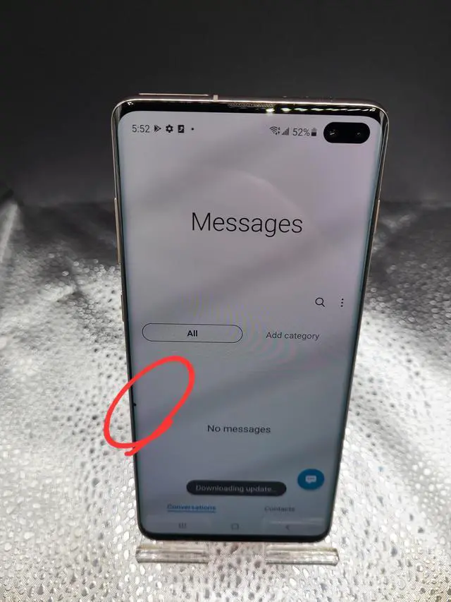 Alt view image 6 of 7 - Samsung Galaxy Z Flip6: Unlocked, 256GB Storage, Green (Good/Pixel Damage)