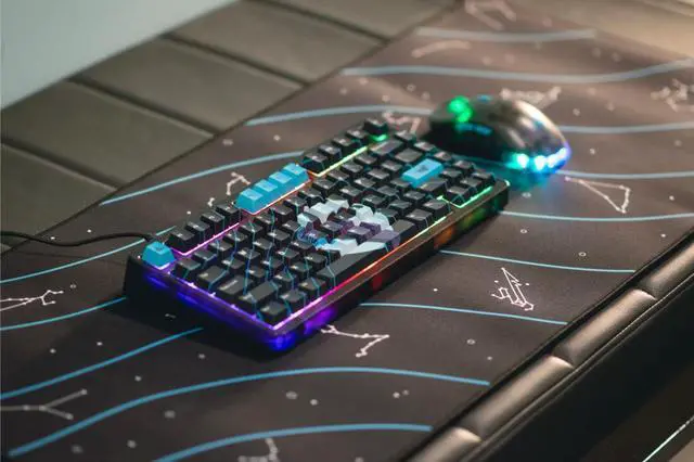 Alt view image 3 of 4 - Oni Desk mat - Constellation Edition