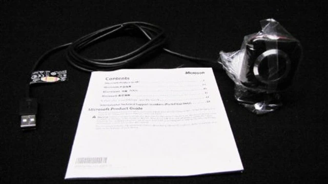 Alt view image 3 of 4 - Microsoft LifeCam VX-5000 Webcam (Red Accent)