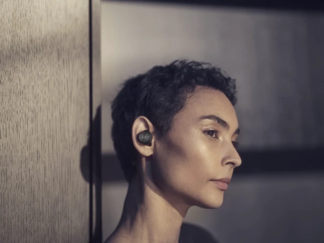 Alt view image 4 of 5 - Bang & Olufsen Beoplay EQ - Active Noise Cancelling Wireless in-Ear Earphones with 6 Microphones, up to 20 Hours of Playtime, Black