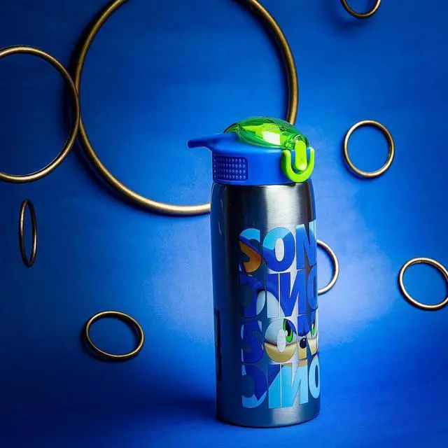 Alt view image 7 of 7 - Sonic the Hedgehog Water Bottle for Travel and At Home 19 oz Vacuum Insulated Stainless Steel with Locking Spout Cover Built-In Carrying Loop Leak-Proof Design (Sonic)