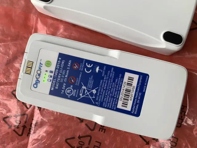 Alt view image 2 of 3 - BA-400 FIT 1400-2010-4 Battery forr Inogen G4 & OxyGo FIT 50.9Wh/3.5Ah Li-ion | 14.54V White 12-Month Warranty