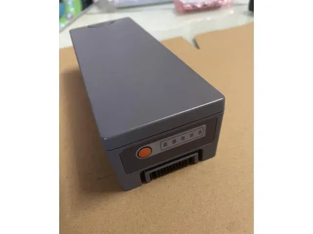 Alt view image 2 of 3 - CMLI3X4I003B Replacement Battery for Comen S8 Monitor/Defibrillator - 14.4V 6800mAh (97.92Wh) High-Capacity Li-ion