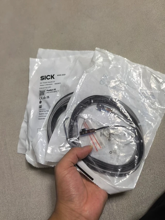 Alt view image 4 of 6 - 1 Pcs New GSE2F-N1151 1095439 in Box