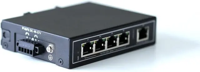 Alt view image 4 of 5 - WIWAV WDH-5GT-POE 10/100/1000Mbps Unmanaged 5-Port PoE Industrial Ethernet Switches with DIN Rail/Wall-Mount (UL Listed,Fanless,-30~75)