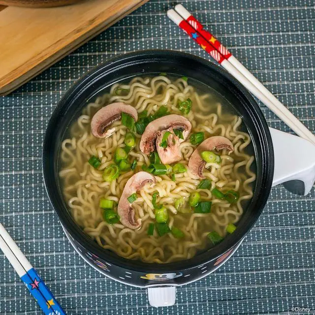 Alt view image 5 of 7 - Uncanny Brands Disney Mickey Mouse Hot Pot with Ramen Bowls - Cook with Your Favorite Disney Character