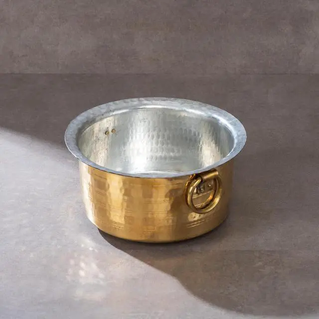 Main image of P-TAL Brass Stock Pot with Lid Naturally Nonstick and Toxin Free Pasta Pot Multipurpose Cooking Pot, PFOA and PTFE Free (3.2 Quart)