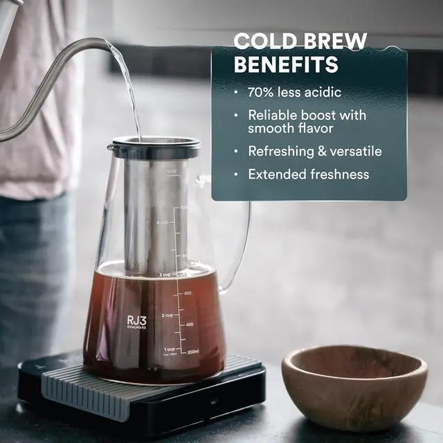 Alt view image 3 of 7 - OVALWARE Airtight Cold Brew Iced Coffee Maker Pitcher and Tea Infuser with Spout - 1.0L / 34oz Ovalware RJ3 Brewing Glass Carafe with Removable Stainless Steel Filter