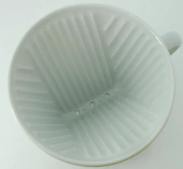 Alt view image 2 of 7 - Carita HASAMI & Kalita HA102#02010 Coffee Dripper Porcelain Hasami Ware for 2-4 People