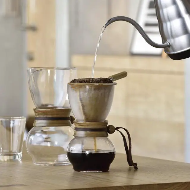 Alt view image 3 of 4 - Hario Woodneck Drip Pot, 480ml, Acacia Wood