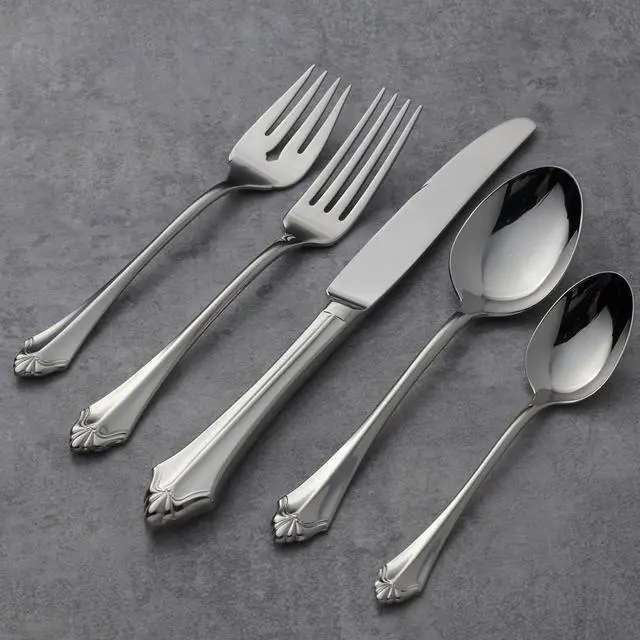 Alt view image 3 of 5 - Oneida Kenwood 5 Piece Fine Flatware Set 18/10 Stainless Steel, Silver