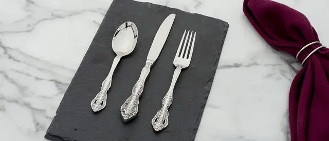 Alt view image 6 of 7 - Oneida Michelangelo 20-Piece Flatware Set, Service for 4
