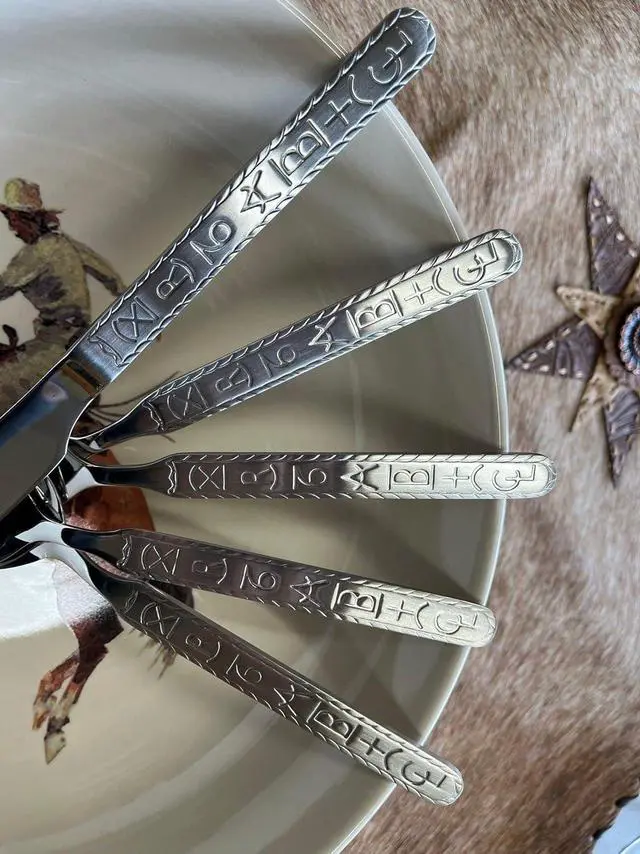 Alt view image 3 of 4 - Ranch Brands Stainless Steel Western Flatware/Silverware Set (20 piece) by Cowboy Living