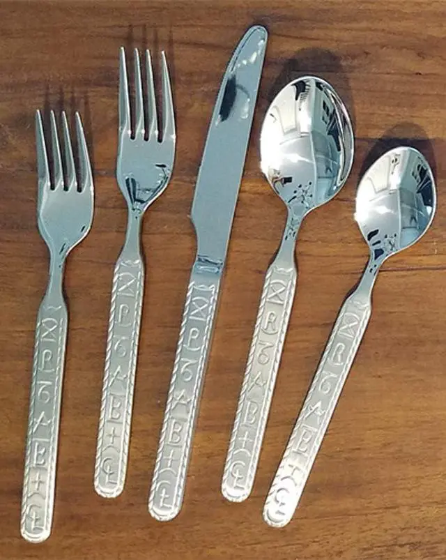 Alt view image 4 of 4 - Ranch Brands Stainless Steel Western Flatware/Silverware Set (20 piece) by Cowboy Living