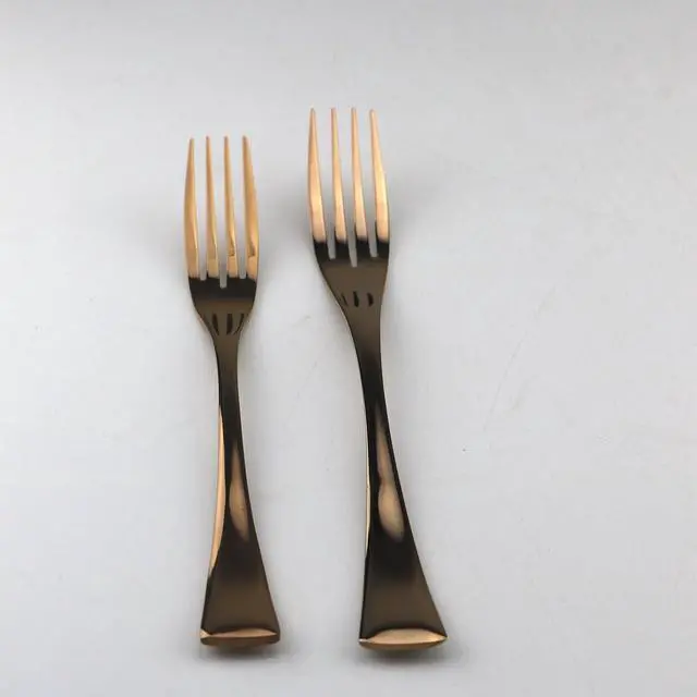 Alt view image 4 of 7 - Rose Gold Stainless Steel Mirror Polished Flatware Set, Steak Knife Dinnerware Knife Fork Salad Fork Dessert Spoon 6-piece, Service for 1