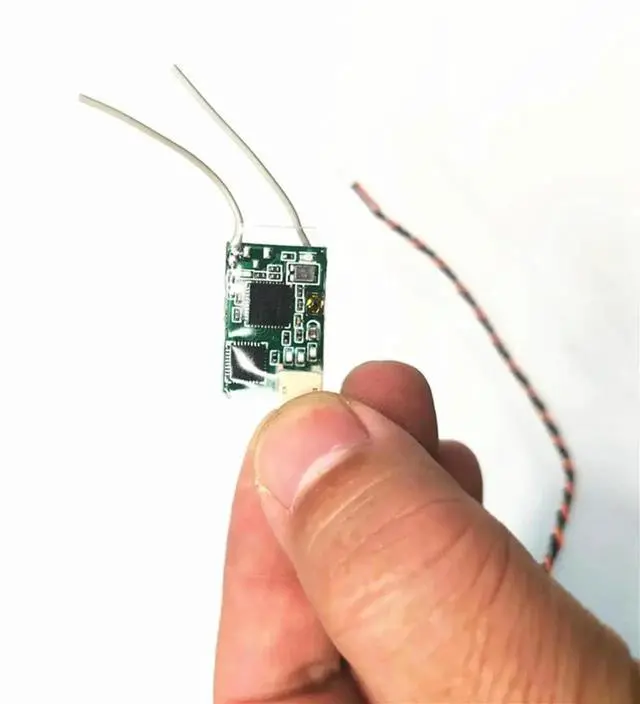 Alt view image 2 of 3 - Aomoproing DSM2 DSMX Satellite Receiver W Bind Button for Mini Quadcopter Mini FPV RC Drone Spektrum JR Hobbyking ORX Rich