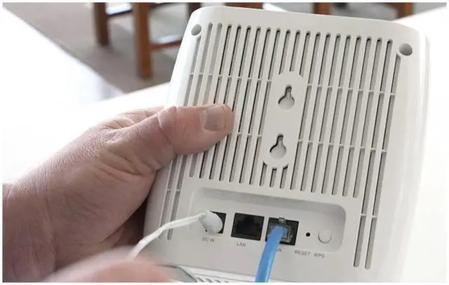 Alt view image 2 of 5 - Qolsys IQWF6 IQ Wi-Fi 6 Mesh Router System for IQ Panels