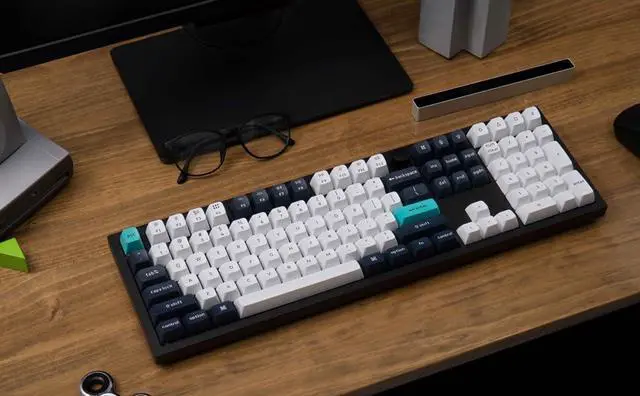Alt view image 2 of 5 - Keychron Q6 Max 100% Full-Size Layout Custom Wireless Mechanical Keyboard with Knob, QMK/VIA Programmable 1000Hz 2.4 GHz/Bluetooth/Wired RGB Backlit for Mac Windows, Gateron Brown Switch-Carbon Black