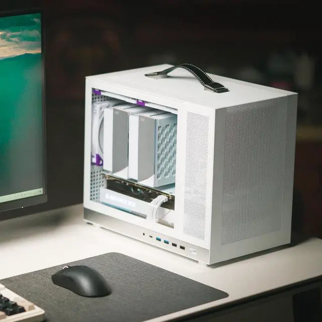 Alt view image 2 of 5 - Shiny Snake G350 20.8L Mircro-ATX Mesh Chassis with Tempered Glass | Frosted Coating & Anti-Dust Design | BTF-Ready Back-Connect | 165mm Cooler & 340mm GPU | High Compatibility PC Case, White