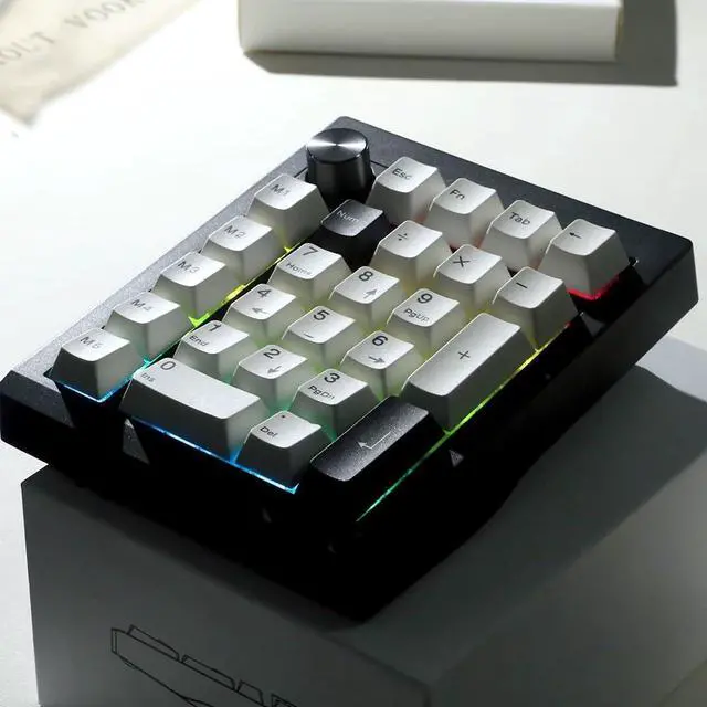 Alt view image 3 of 5 - BOYI GMK26 Mechanical Numpad,QMK/VIA Programmable BT5.0/2.4GHz/Type-C Hot Swappable Gasket RGB Wireless Number Pad Mini Keyboard Rechargeable Numeric Keypad with Knob(Black)