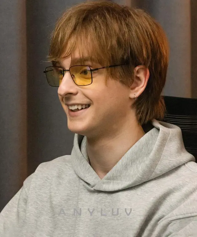 Alt view image 2 of 5 - ANYLUV Blue Light Glasses Men Woman, Classic Business Blue Light Blocking Glasses for Computer Gaming, Lightweight Metal Eyeglasses for Eye Strain Relief Eye Protection