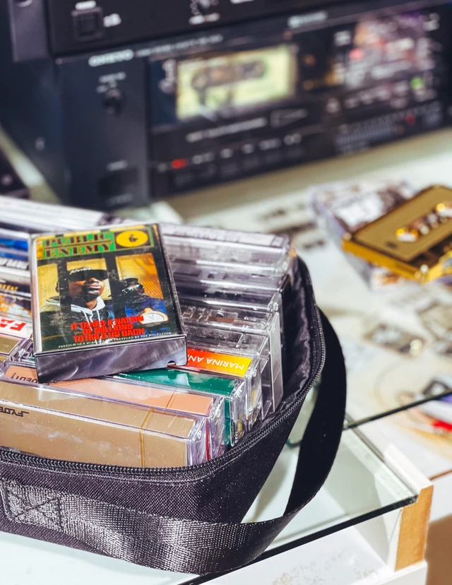 Alt view image 2 of 5 - Fydelity Audio Cassette Tape Carrying Case, Cassette Tape Storage Case 20pc