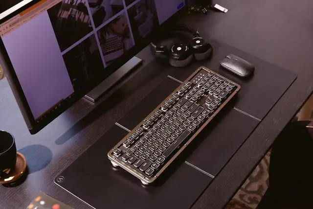 Alt view image 5 of 6 - Azio RC Prestige Mechanical Keyboard, Bluetooth 5.0, Hot-Swappable Switches, PC/Mac (Ebony/Brown Switches) (Ebony)