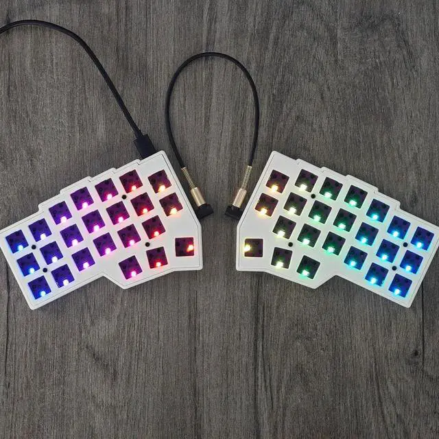 Alt view image 5 of 7 - YMDK Corne V4.1 Split 46 Keys Ergonomics 40% Layout Hotswappable Mechanical Keyboard 3D PLA RGB QMK Vial All Keys programmable Mini Independent Gaming Keyboard Kit