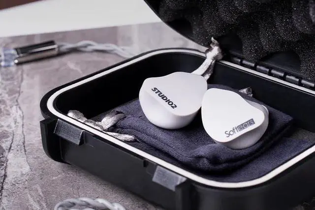 Alt view image 4 of 7 - Fanmusic Softears STUDIO2 HiFi 2 Balanced Armature Drivers Earphone in-Ear Headphone
