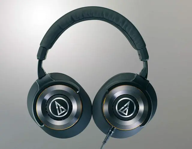 Alt view image 3 of 7 - audio-technica Hi-Res corresponding Headphone Solid BASS ATH-WS1100