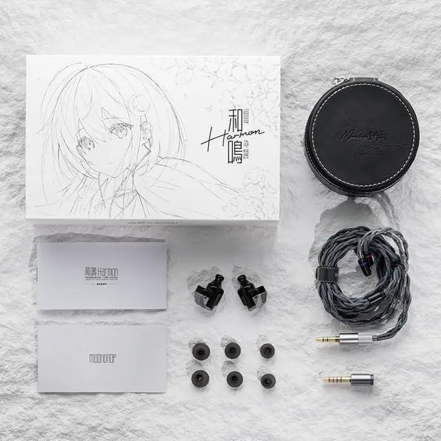 Alt view image 2 of 7 - Moondrop Harmon 10mm Dynamic Driver Earphone with 4.4mm Balanced 3.5mm Single-Ended Replaceable Plugs
